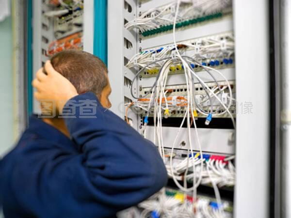 網(wǎng)絡工程師如何解決通信問題